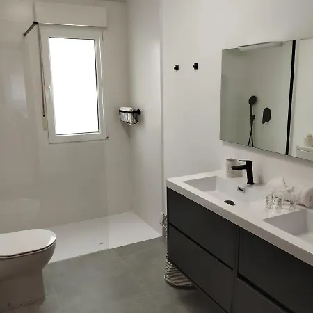 1a108 Amplio Y Moderno Apartamento