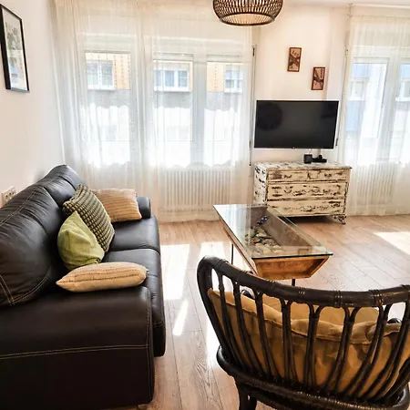 R2R - Amplio Y Moderno Apartamento - 1A108 Апартаменты Хихон